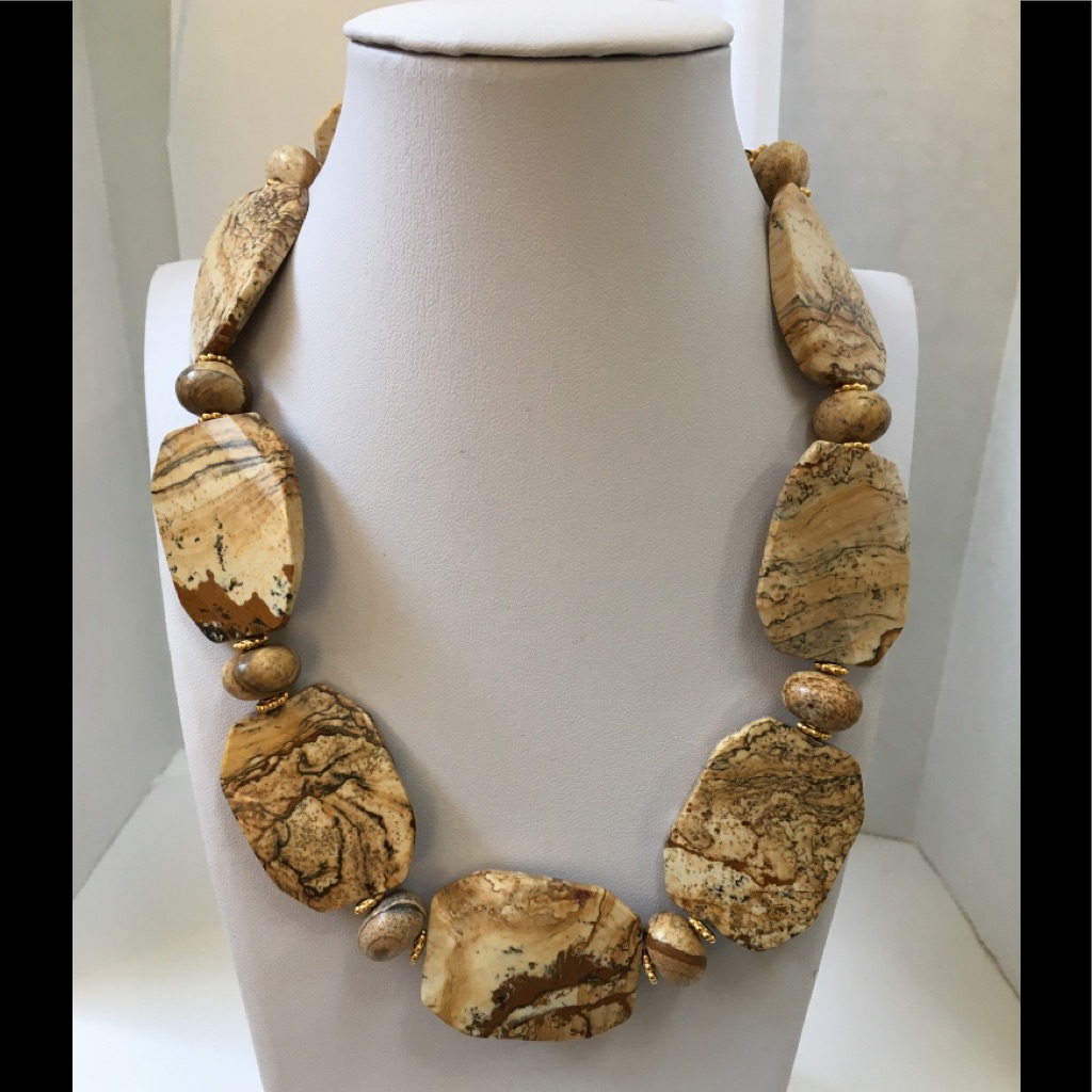 Beautiful Matrix Sandstone & Gold Filled Necklace